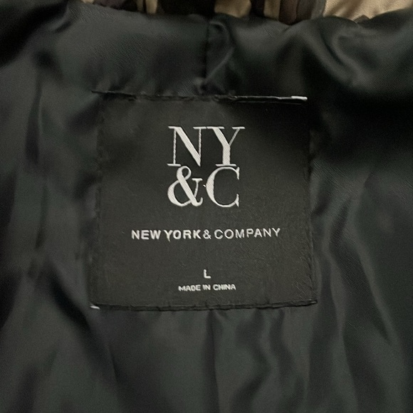 Women’s jacket - Picture 8 of 9